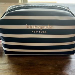 Kate Spade Cosmetic Pouch NWT